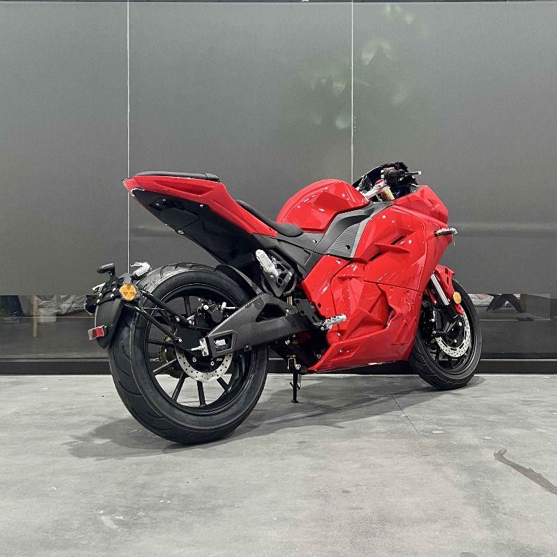 STLF VOLTPOWER SONIC Yarış Ele - Electric Motorcycle 5000W incelemesi ve fiyatı